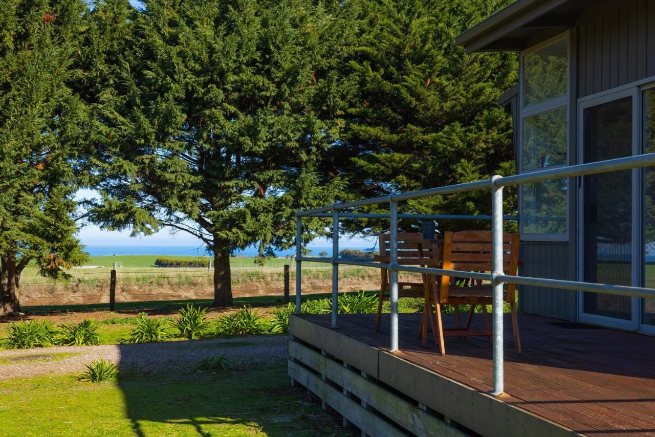 Harmony At Tower Hill Apartment Koroit Luaran gambar