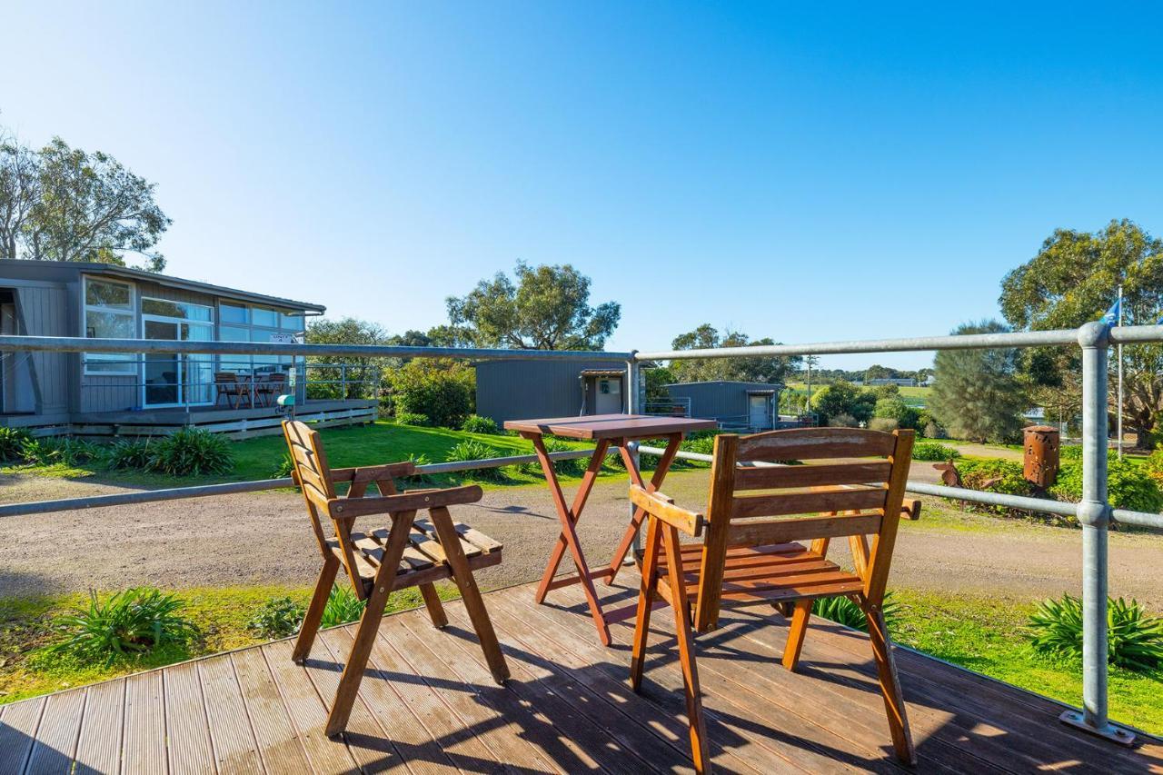 Harmony At Tower Hill Apartment Koroit Luaran gambar